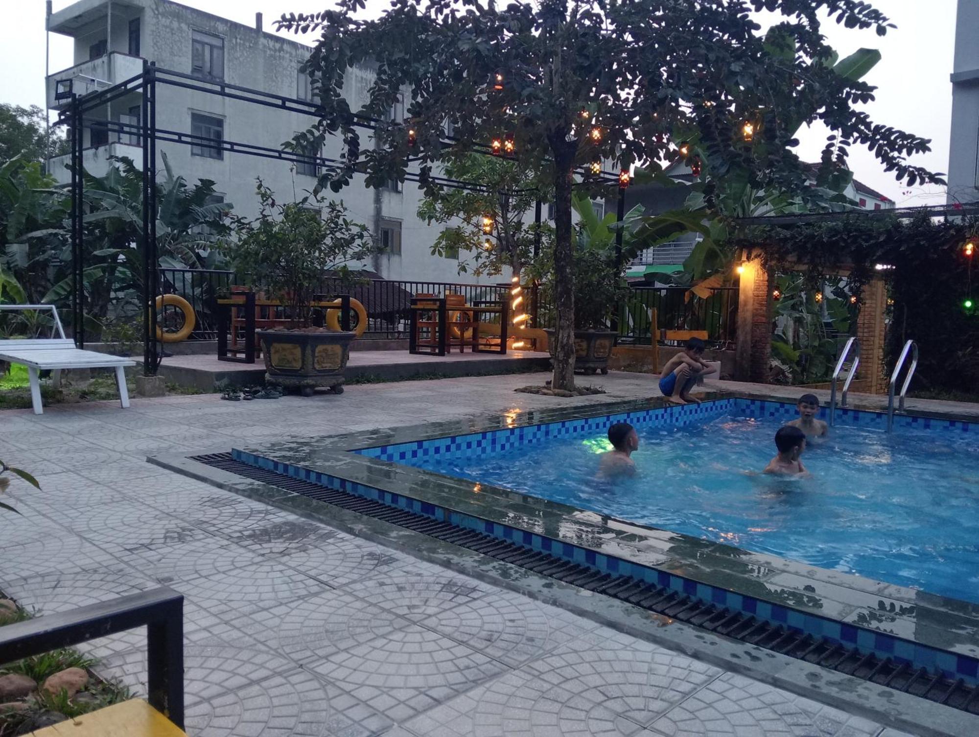 Song Toan Hotel Фонгня Экстерьер фото